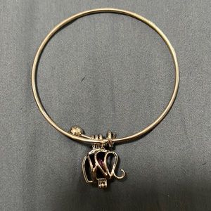 Elephant Pearl bracelet